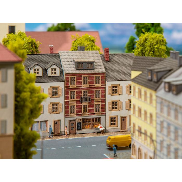 1/220 STADHUIS MET BAKKERIJ 282792