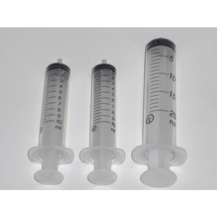 SYRINGES SET 10 en 20 ML 34 GR. 404